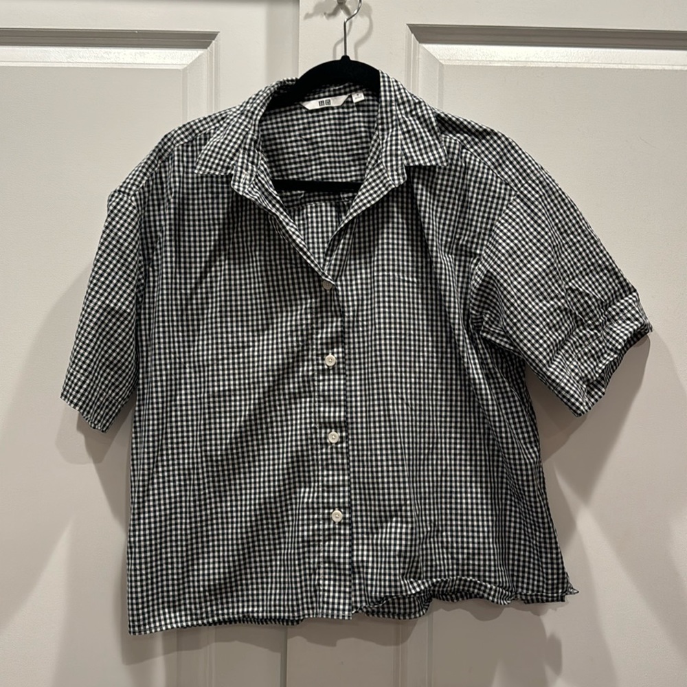 UNIQLO Gingham short sleeve button down